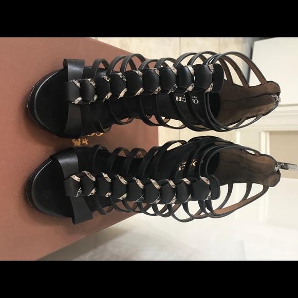 Black Coach high heels in printed snake . - Picture 2 of 5